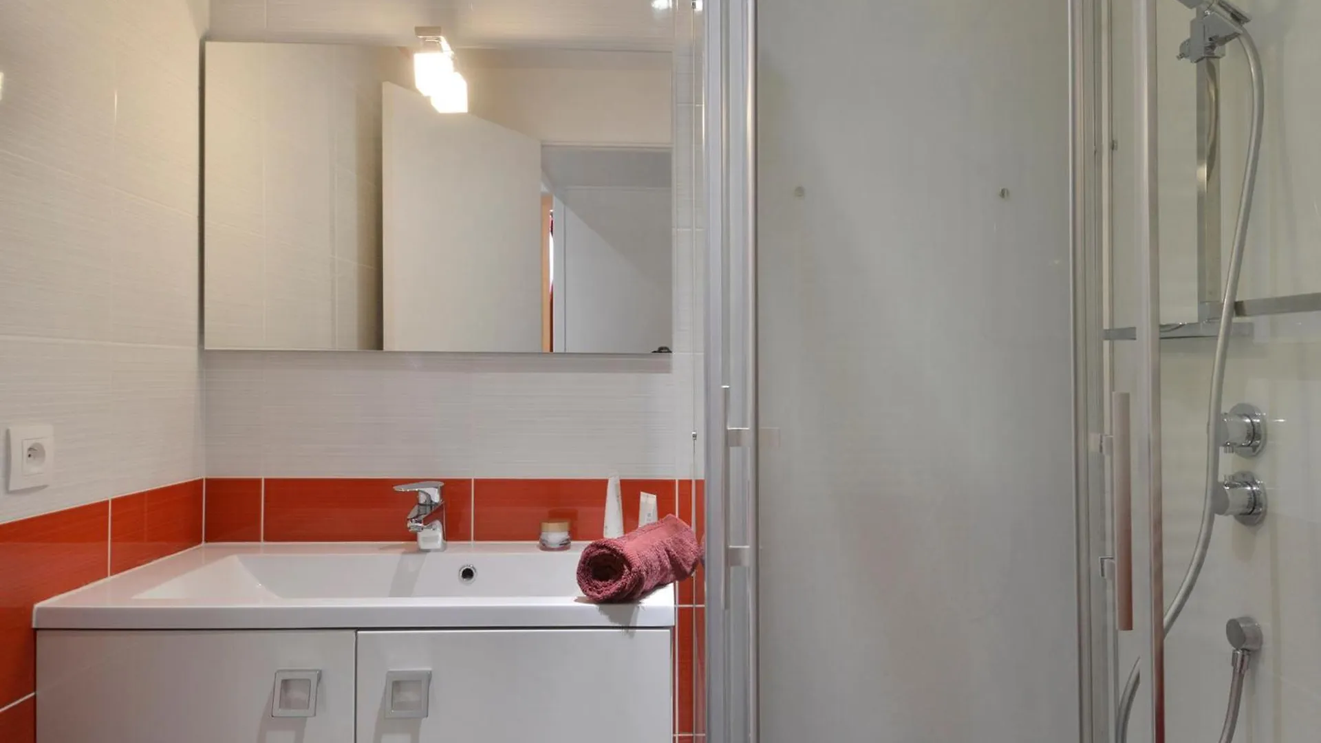Apartment Grand Appartement Renove - 11 Pers - Centre Station - Balcon - Fr-1-181-2379 La Plagne-Tarentaise